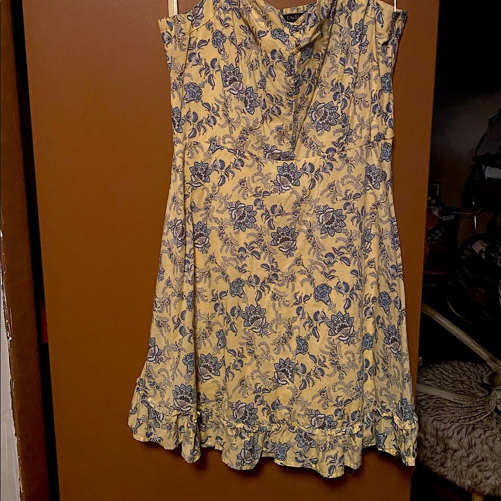 Pale yellow knee length dress